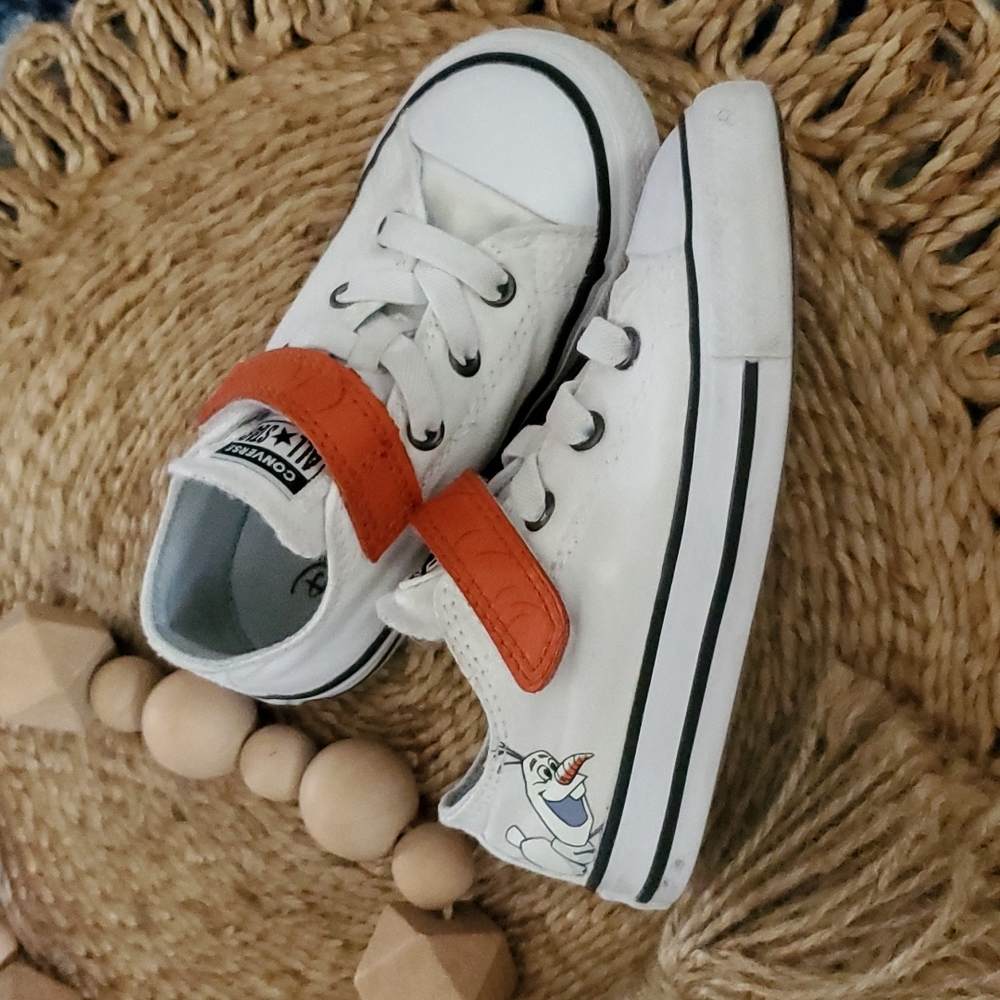 Disney Frozen Olaf Converse